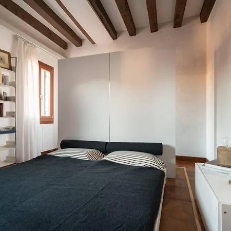 The New Olded Apt. Daire *